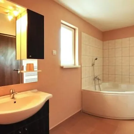 Tatil Evi Gruppenferienhaus August