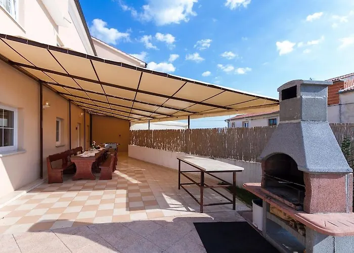 Gruppenferienhaus August Vikendica