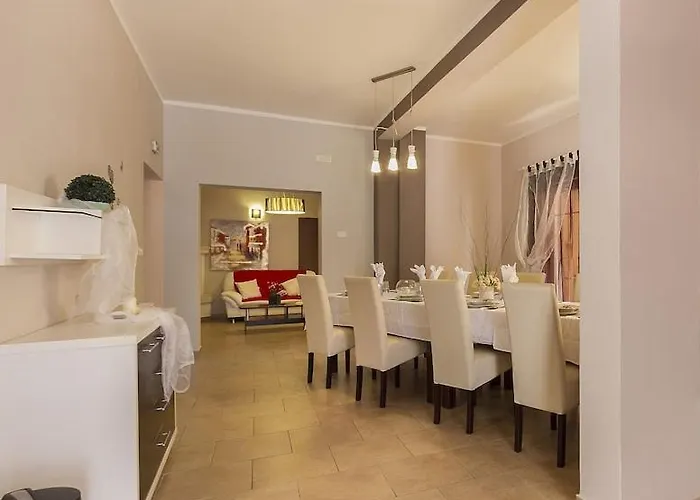 Gruppenferienhaus August Vikendica *