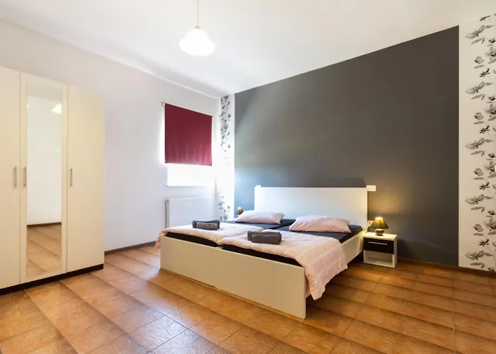 Gruppenferienhaus August *